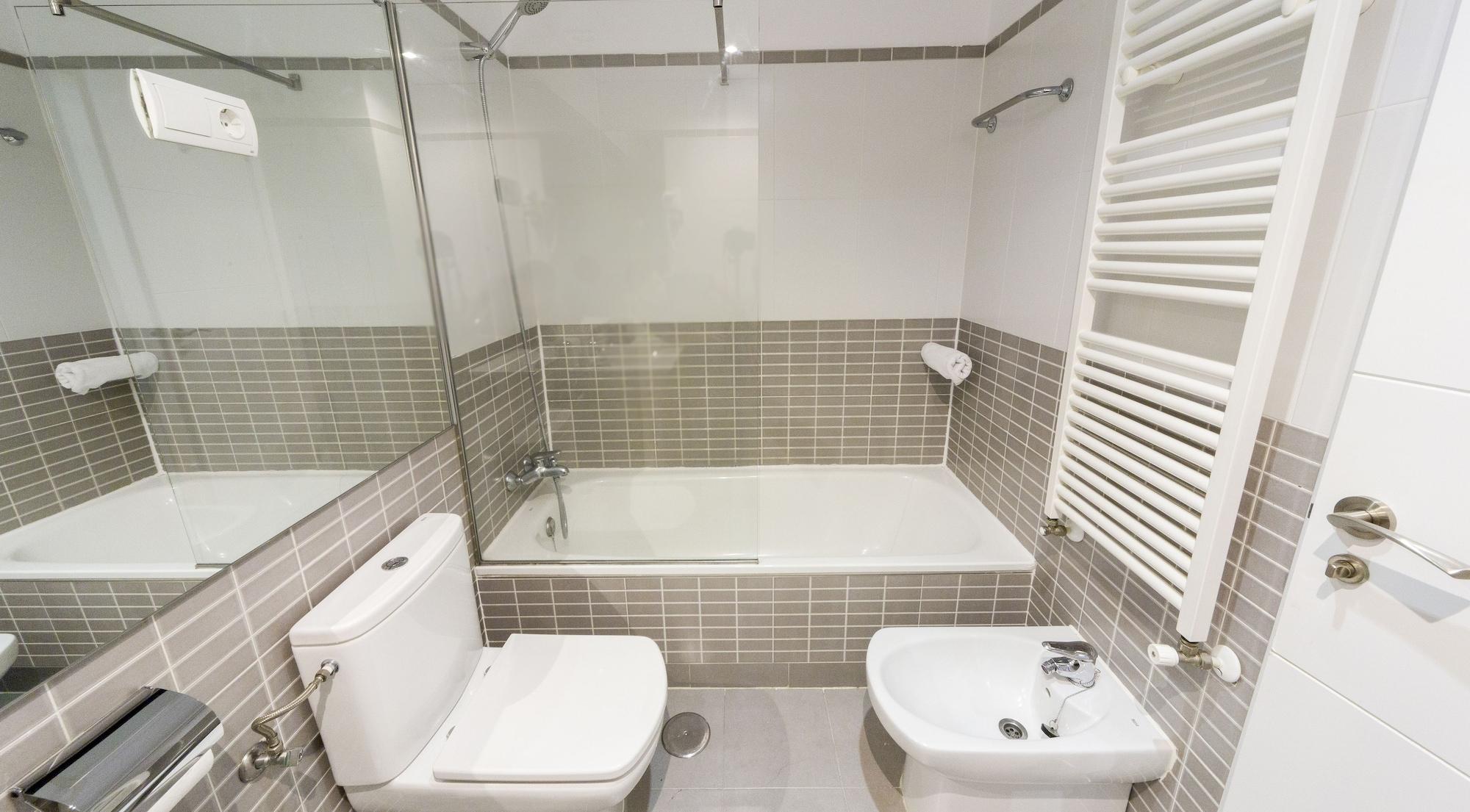 Apartament Lh Gran Via Selection Madryt Zewnętrze zdjęcie